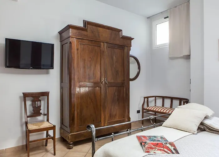 Abitaroom Wine Mini-Flat